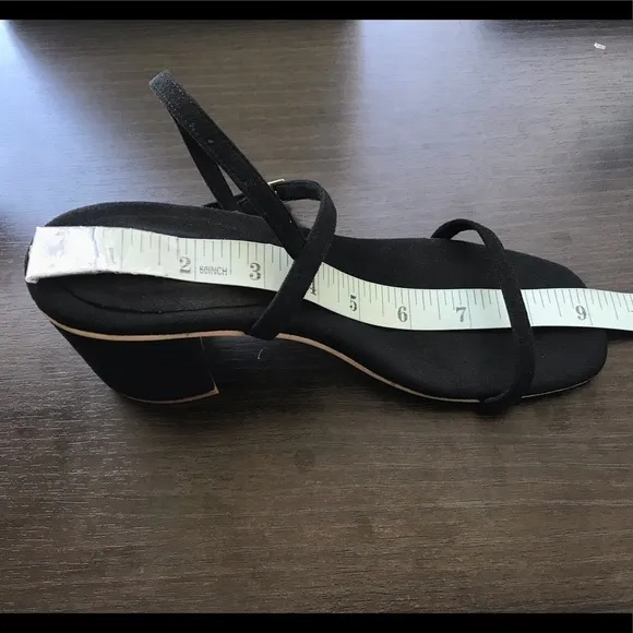 Rafa Black Simple Block Heel Sandal in Sloe US 7