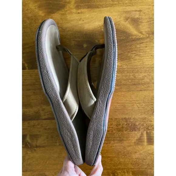 Rainbow Navigator Orthopedic Flip Flop Sandals. Size 12. NWOT