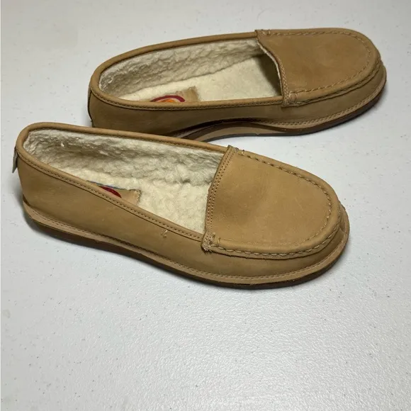 Rainbow Sandals Comfort Classics primer leather loafer w fleece lining
