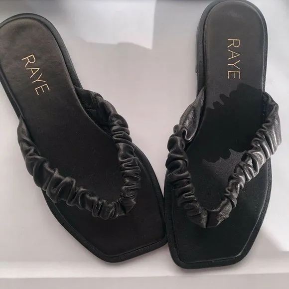 RAYE Oswald Sandals Black Flats Leather Thing Revolve Beach Summer 5.5 $168