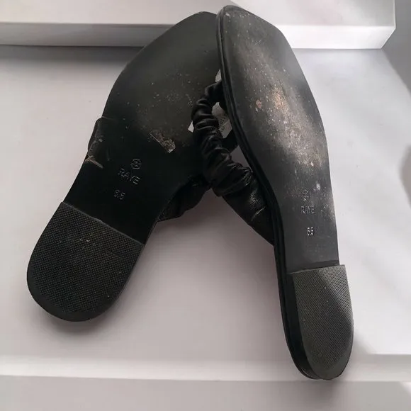 RAYE Oswald Sandals Black Flats Leather Thing Revolve Beach Summer 5.5 $168