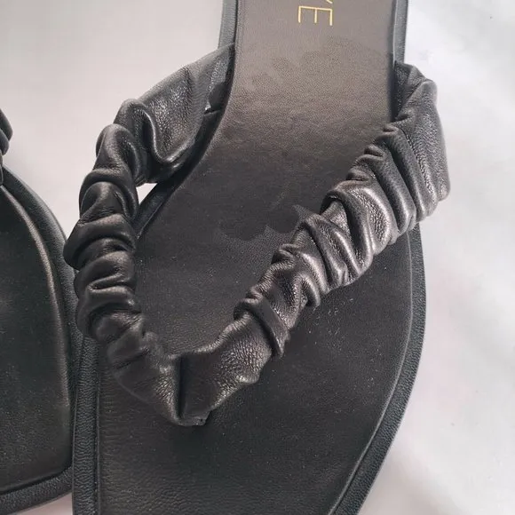 RAYE Oswald Sandals Black Flats Leather Thing Revolve Beach Summer 5.5 $168