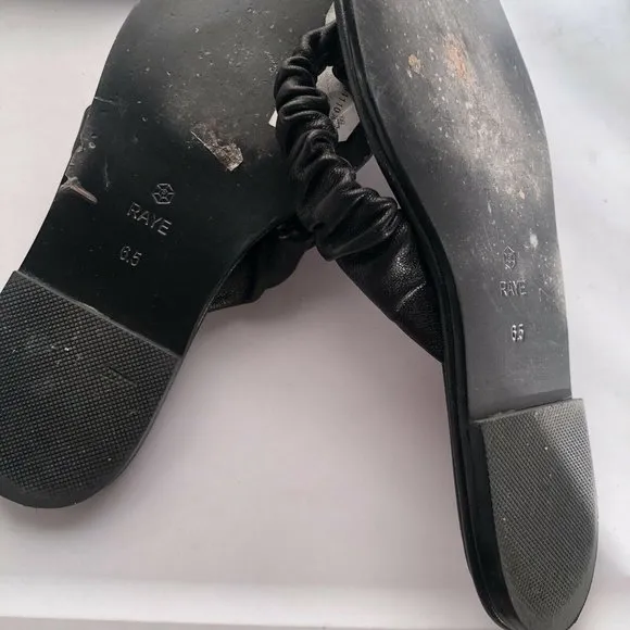 RAYE Oswald Sandals Black Flats Leather Thing Revolve Beach Summer 5.5 $168