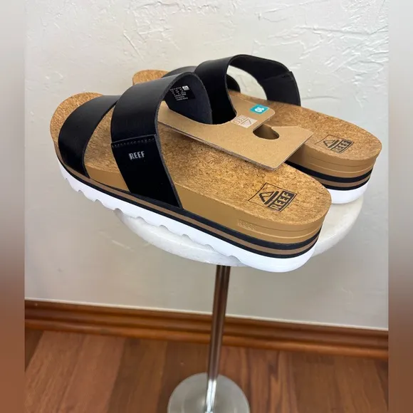 REEF‎ Women's NEW Cushion Vista Hi Sandal Black Leather Flat Slip On Support 10
