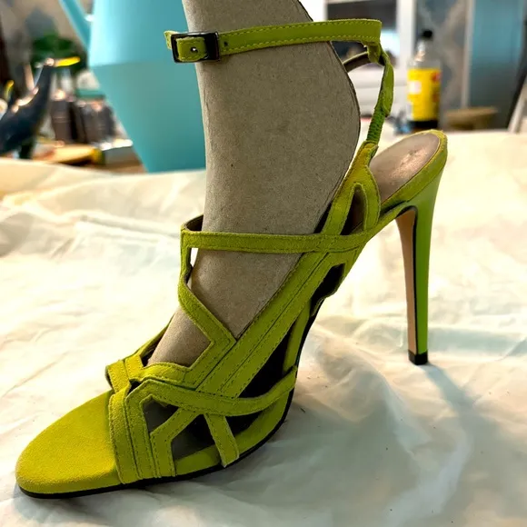 Reiss Chartreuse Suede Strappy  Grazia Geometric Sandals Style Fashion On Trend
