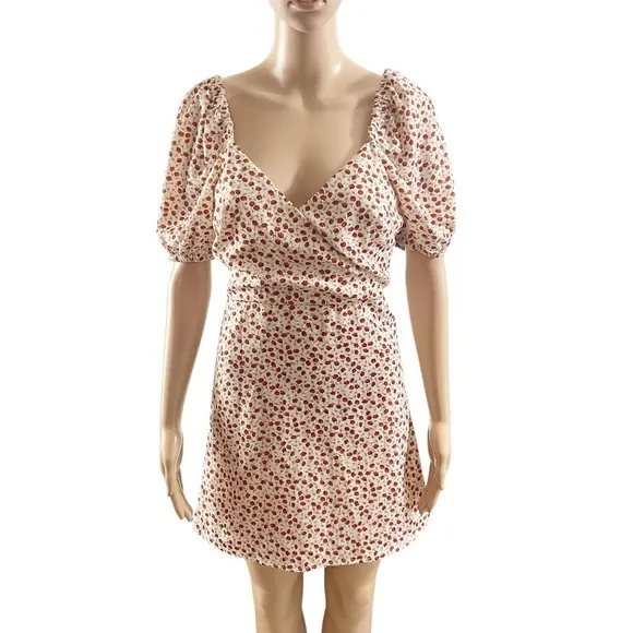 Reset by Jane Chaya Floral Mini Dress size Small in color cream combo
