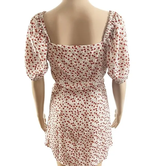Reset by Jane Chaya Floral Mini Dress size Small in color cream combo