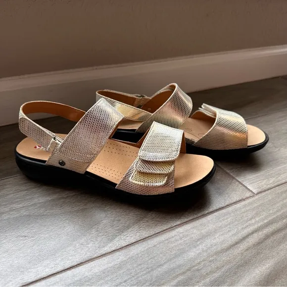 Revere Camo Gold Women's Sandals NWOT