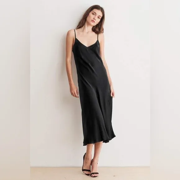Revolve Black Slip Dress Size Medium - Graham &amp; Spencer Black Satin Slip Dress