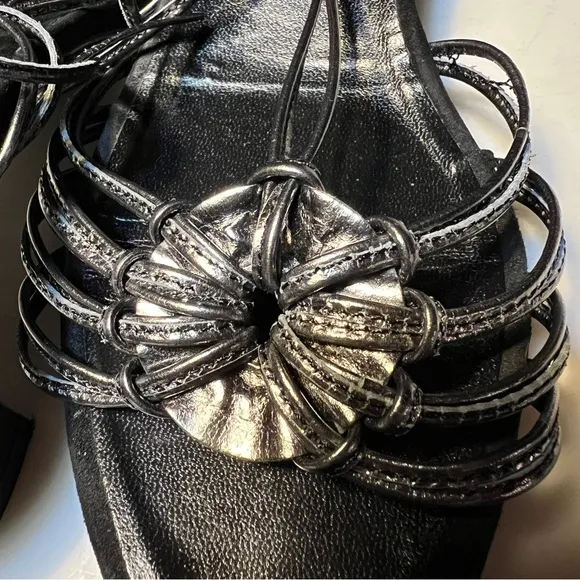 Robert Clergerie Paris Strappy Sandal 1 3/4” Heel Size 10.5B Metallic Blk/Gray