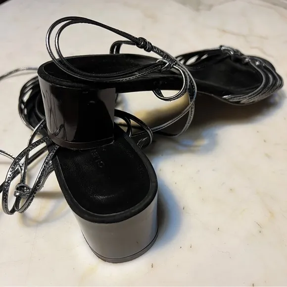 Robert Clergerie Paris Strappy Sandal 1 3/4” Heel Size 10.5B Metallic Blk/Gray
