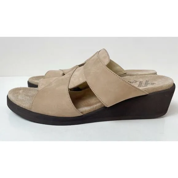 Rockport Sandals Womens 8.5 M Tan Nubuck Leather Wedge Walking Comfort Shoes