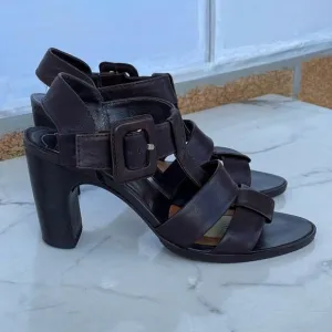 Roger Vivier Sandals Heels it size 7 /6.5