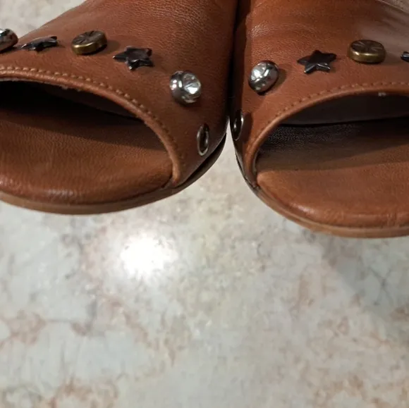 Ron White Slip On Sandals Rust Size 39 Leather Upper Beaded EUC
