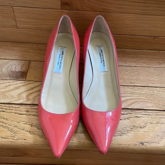 Saks Fifth Avenue Kitten Heel Pumps In Melon Shade Size 7