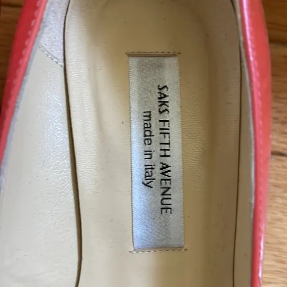 Saks Fifth Avenue Kitten Heel Pumps In Melon Shade Size 7