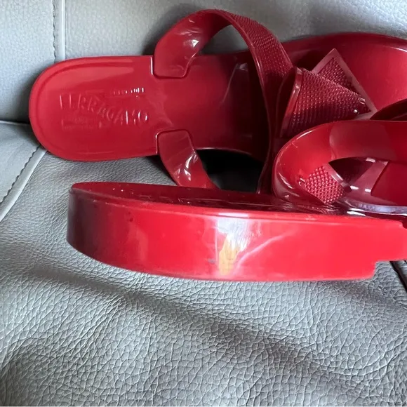 Salvatore Ferragamo Bali Red Bow Jelly Thong Sandal Size 9 Made in Italy