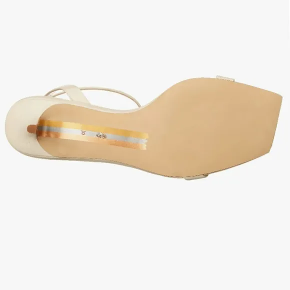 🆕⭐Sam Edelman beige ankle strap kitten heel
