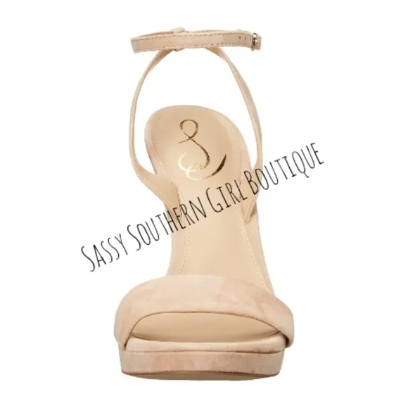 🆕⭐Sam Edelman cappuccino suede heels