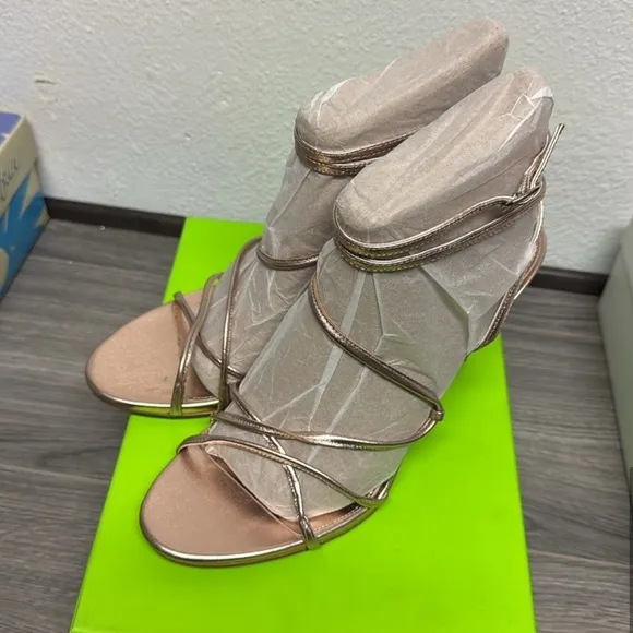 Sam Edelman Sareena Champagne Stiletto Heel Open Toe Ankle Strap Heeled Sandals