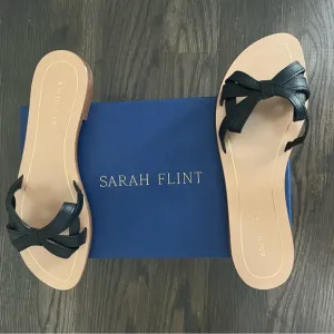 Sarah Flint Black Sandals with Knotted Bow Design