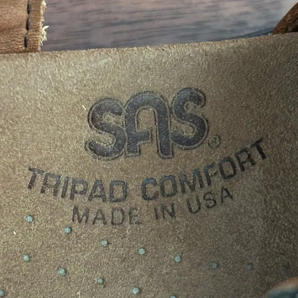 SAS Huggy Leather Sandals in Caramel Tripad Comfort 8.5 Narrow