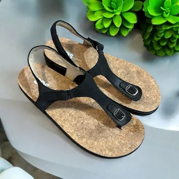 SAS Marina T-Strap Sandal Black Size 10.5W Thong Sandals