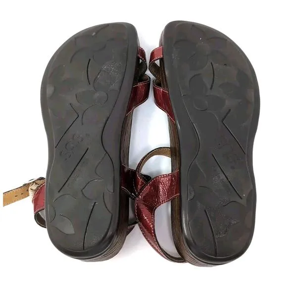 SAS Shelly Toe Loop Sandals Shoes Womens Size 9.5 M Lipstick Red Patent Leather