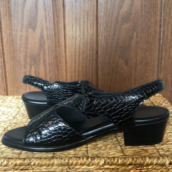 SAS Suntimer Heel Strap Black Leather Sandal