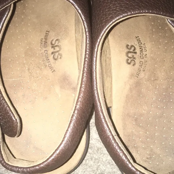 SAS Women’s Leather Relaxed Walking Sandals