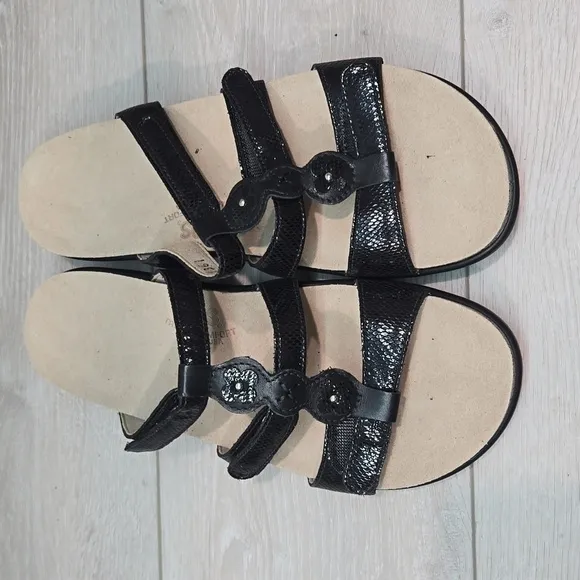 SAS Womens Tripad Comfort Naples Leather Sandals shoes sz 9.5M