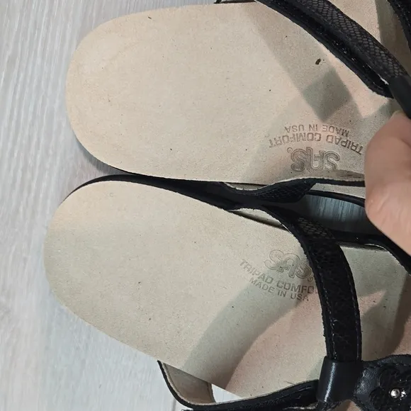 SAS Womens Tripad Comfort Naples Leather Sandals shoes sz 9.5M