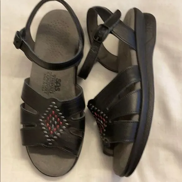 SAS BLACK TRIPAD COMFORT SANDALS.  NEW