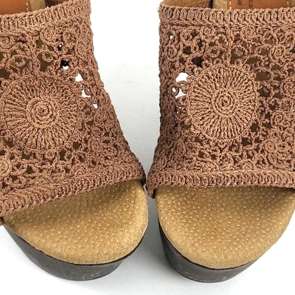 Sbicca Vintage Collection Tahiti Macrame Slip-on Platform Wooden Wedge S…