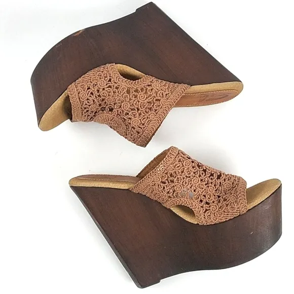 Sbicca Vintage Collection Tahiti Macrame Slip-on Platform Wooden Wedge S…