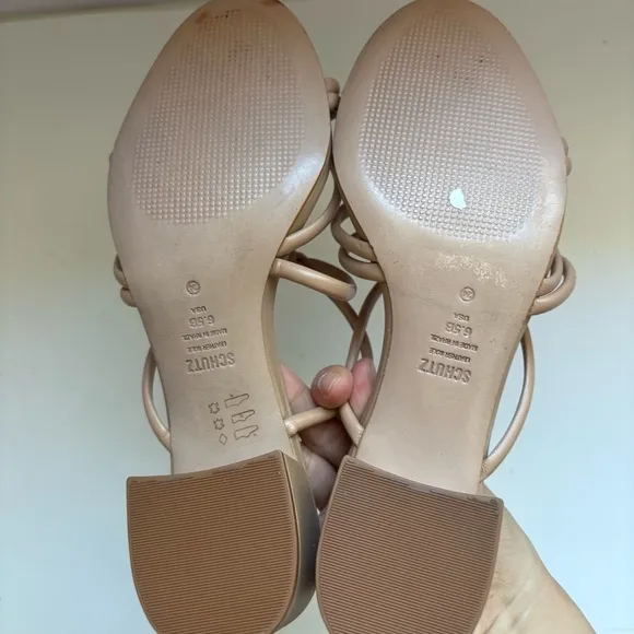 Schutz Princey Heeled Sandal Sz 6.5B