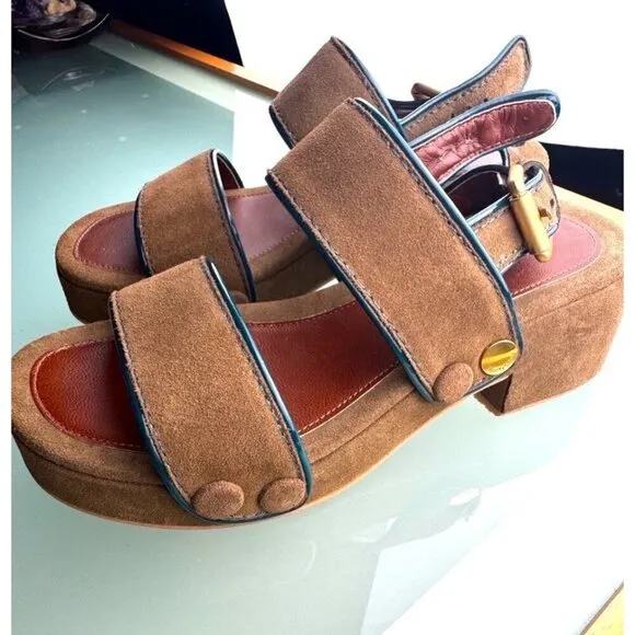 See By Chloe Galy Womens Platform Suede Sandals W/Geen Trim/Gold Buckles- LT3261
