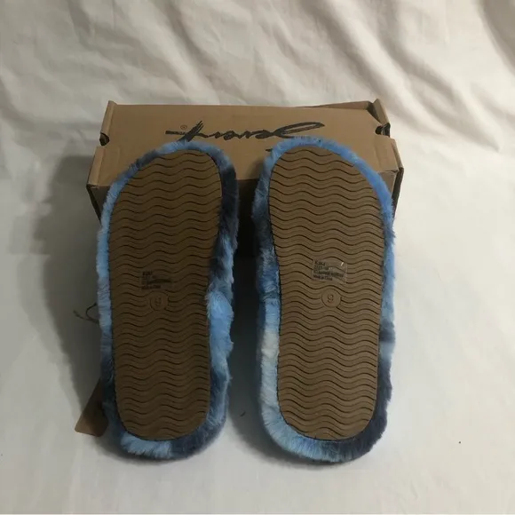 Seven 7  women’s plush cushion comfort sandals tie dye blue. Size 9