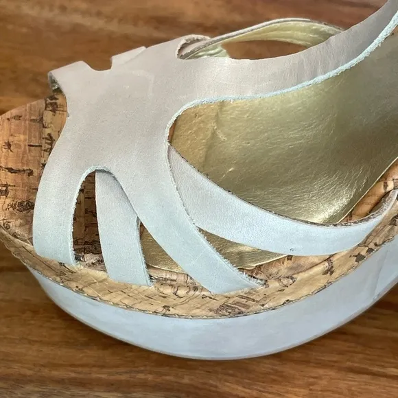Seychelles Leather Cork T-Strap Platform Heel Strappy Sandals Taupe Off White 9