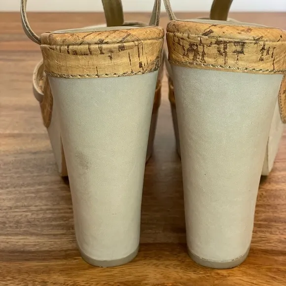Seychelles Leather Cork T-Strap Platform Heel Strappy Sandals Taupe Off White 9