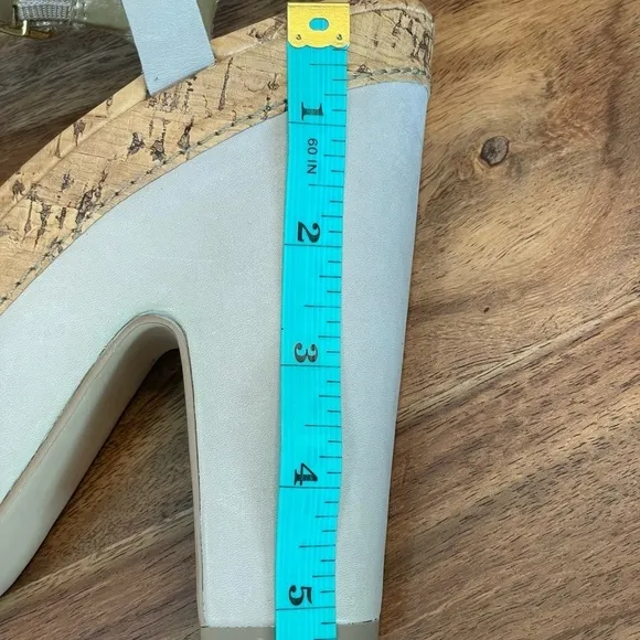 Seychelles Leather Cork T-Strap Platform Heel Strappy Sandals Taupe Off White 9