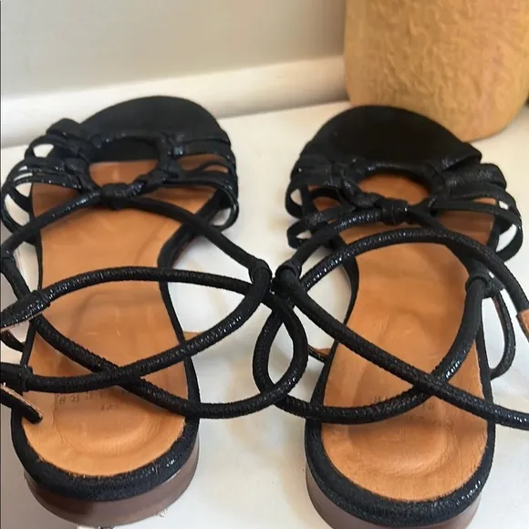 Sezane Gloria Low Black Strappy Sandals