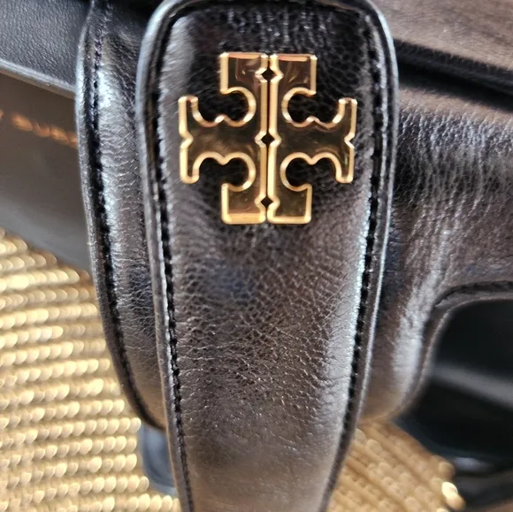 Size 9 NEW TORY BURCH KIRA Sports Black Leather Platform Sandals With Gold Logo