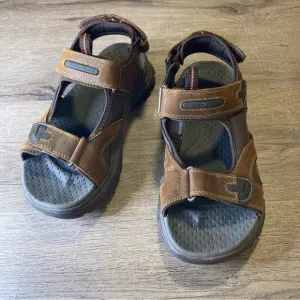 Sketchers Good Year Brown and Black Sandals 8 NWOT