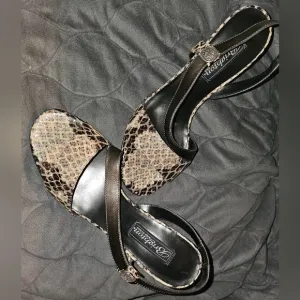 Snake Print Women's Sandals - Black and Brown