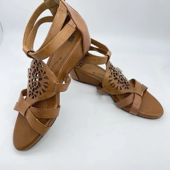 Sofft Breeze Sandals Women’s 10M Luggage Brown Leather Strappy Comfort Heel