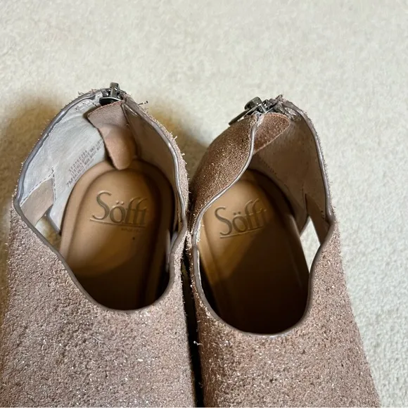 Sofft Evonne Sandals Metallic Taupe Suede Full Coverage Back Zip Flat Size 7 NWT