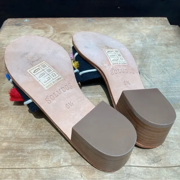 Soludos Slip On Sandals Size 6.5 Embroidered Colorful Tassel Block Heel Boho
