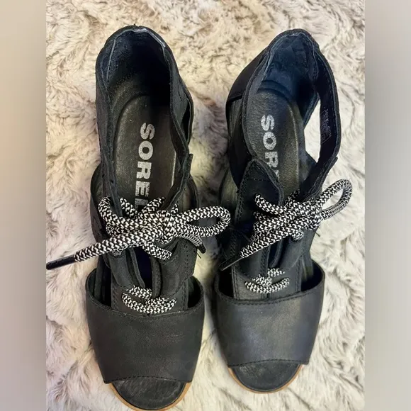 SOREL Joanie Wedge Heel Lace Up Open Toe Sandals Black Suede Comfort ChicSize 8