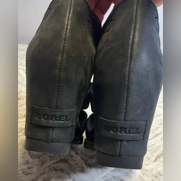 SOREL Joanie Wedge Heel Lace Up Open Toe Sandals Black Suede Comfort ChicSize 8